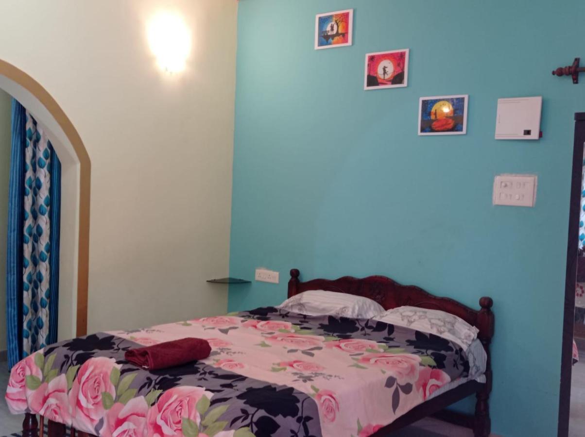 Jerone'S Home Stay Majorda Exterior foto
